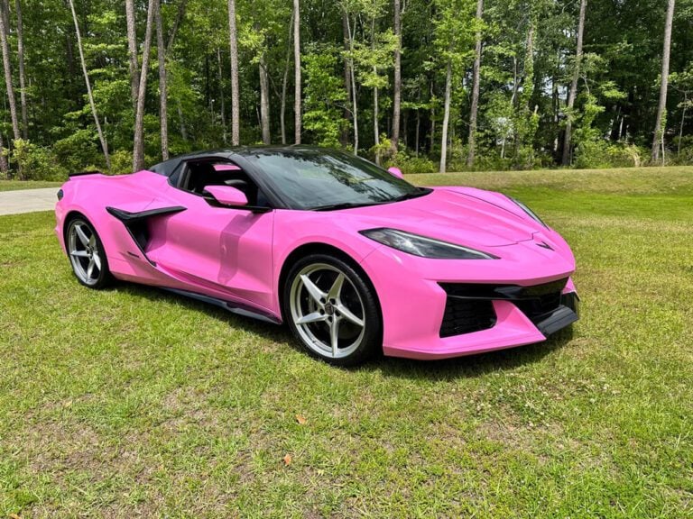Presenting Finished Wrap Designs With Professional Photos